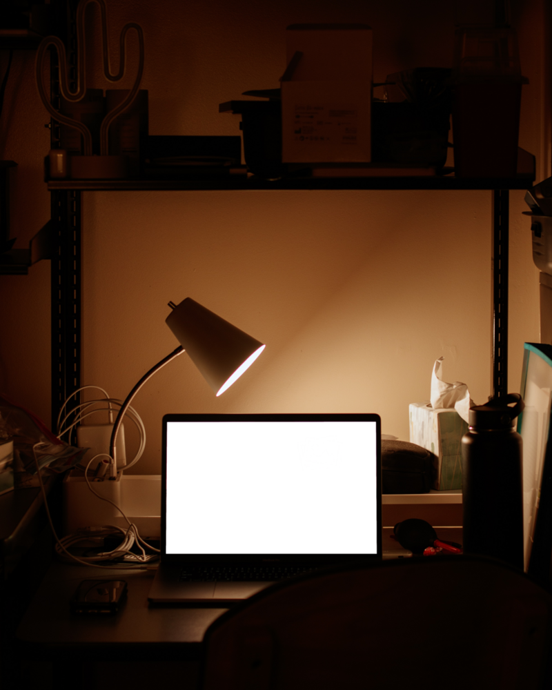 Free Desktop Mockup Desktop Pc In Dark Room