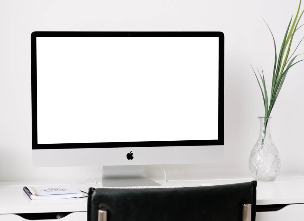 Desktop Mockup: pc in writers home office