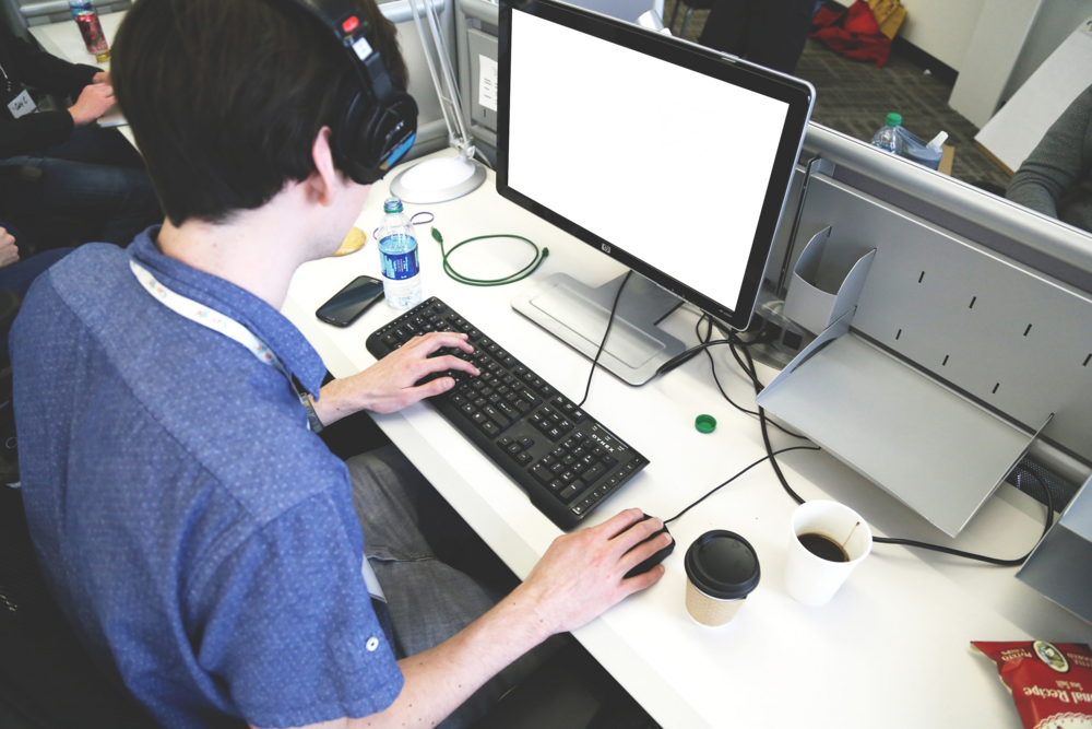 Desktop Mockup: vigorous desktop