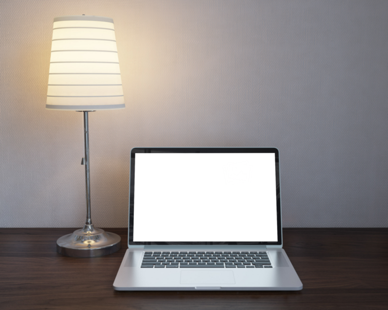 Laptop Mockup: aggravating laptop
