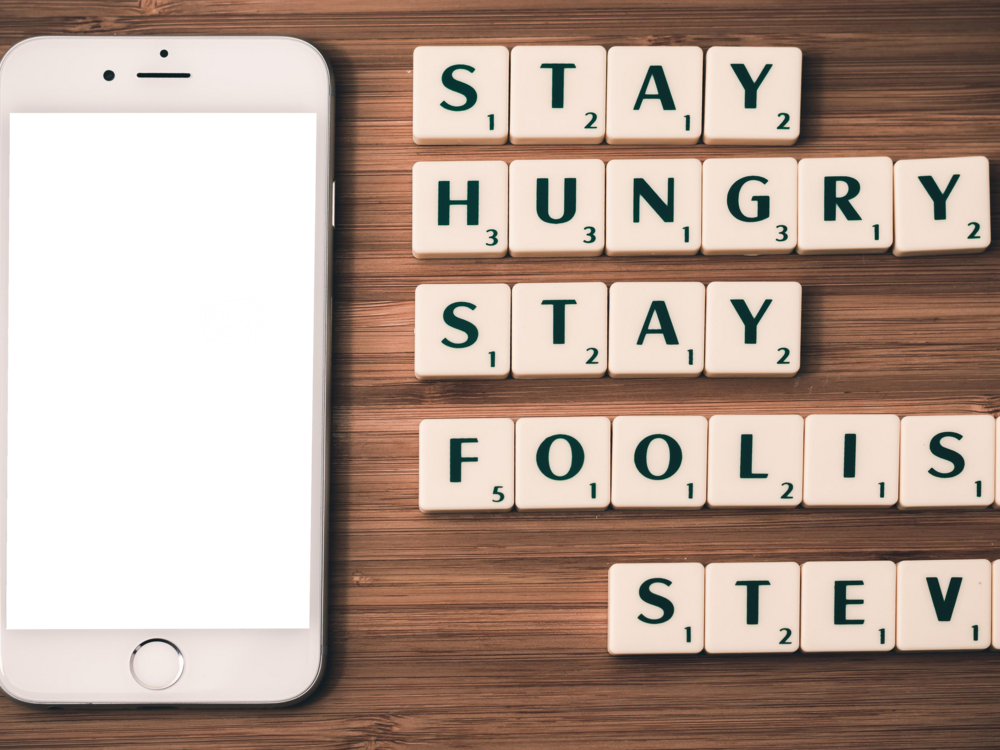 Mobile Mockup: several mobile stay hungry